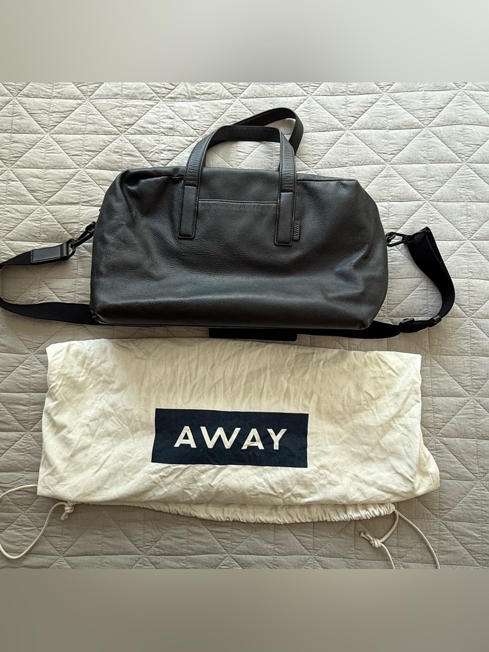 RARE Away The Everywhere Bag (Leather Edition)